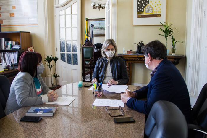 Proposta foi apresentada a prefeita Paula Mascarenhas e será encaminhada à Câmara de Vereadores em breve