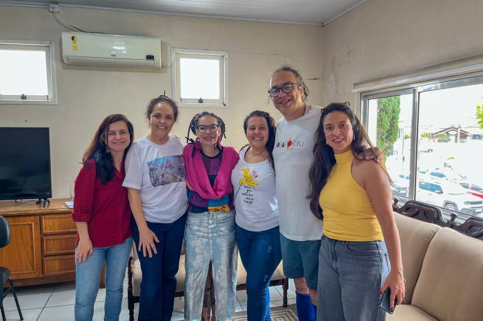 Encontro teve como objetivo apresentar o projeto de formação de professores e a inserção curricular do Sopapo e a Girafa da Cerquinha nas escolas de forma permanente.