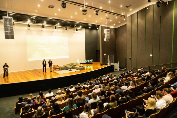 Em encontro, foram detalhados procedimentos e prestadas informações sobre prevenção a acidentes do trabalho