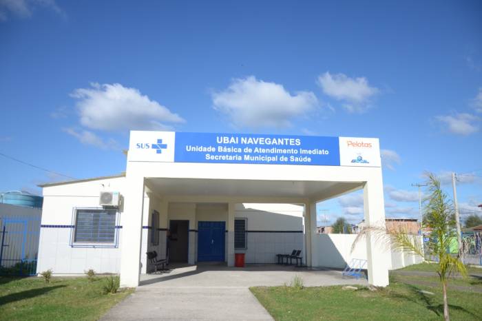 Instalações começam a ser preparadas. Unidade Básica de Saúde, ao lado, absorverá demanda de pacientes do atendimento imediato