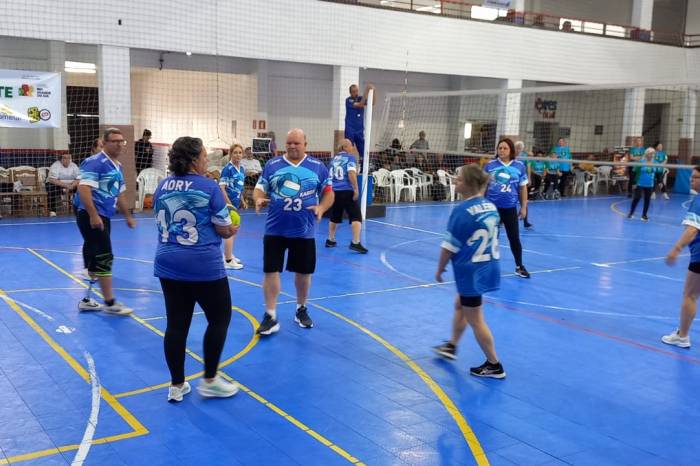 Time faz parte do Programa Vida Ativa, da Secretaria de Esporte, Lazer e Juventude