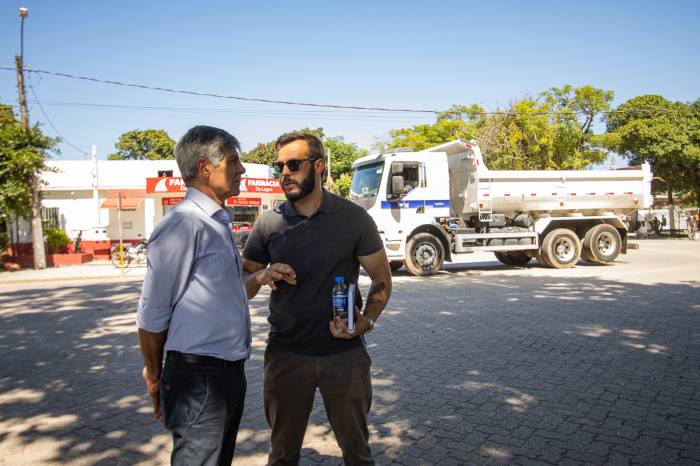 Prefeito foi até o Balneário dos Prazeres vistoriar frente de trabalho a cargo da Ssui
