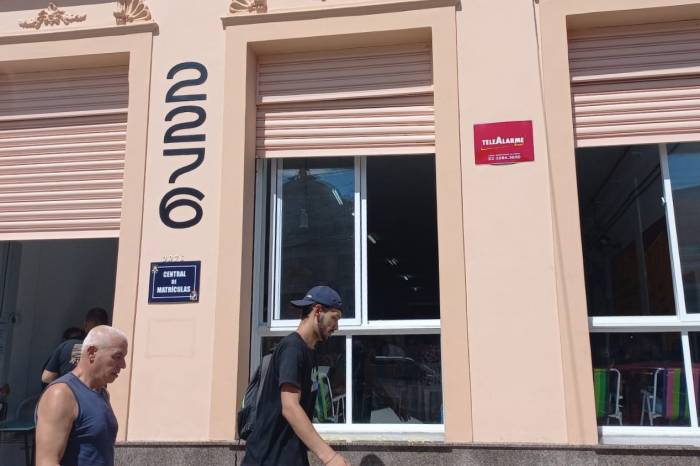 Mudança no sistema de atendimento visa agilizar e facilitar o acesso às escolas do Município ou do Estado
