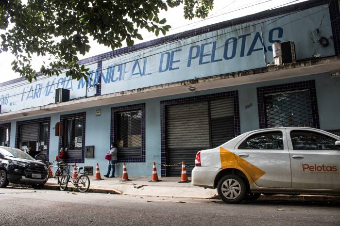 Confira os locais e horários de funcionamento para buscar os serviços
