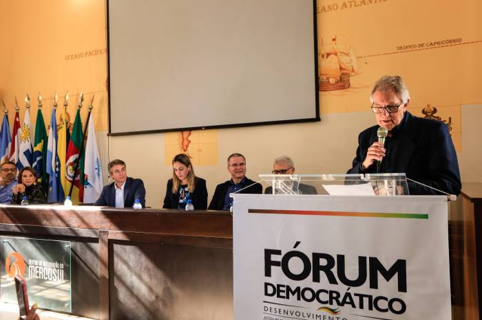 Reunião organizada pela Assembleia Legislativa do Estado convoca os principais líderes educacionais da região