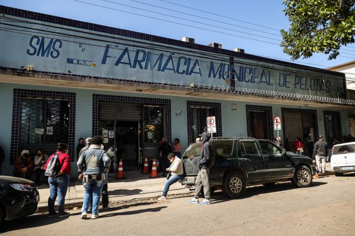 População pode consultar o estoque de medicamentos disponíveis nas farmácias Central e Distritais de forma online