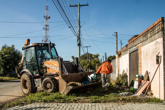 Equipe da Prefeitura repete a ação uma vez por mês em locais e datas preestabelecidos