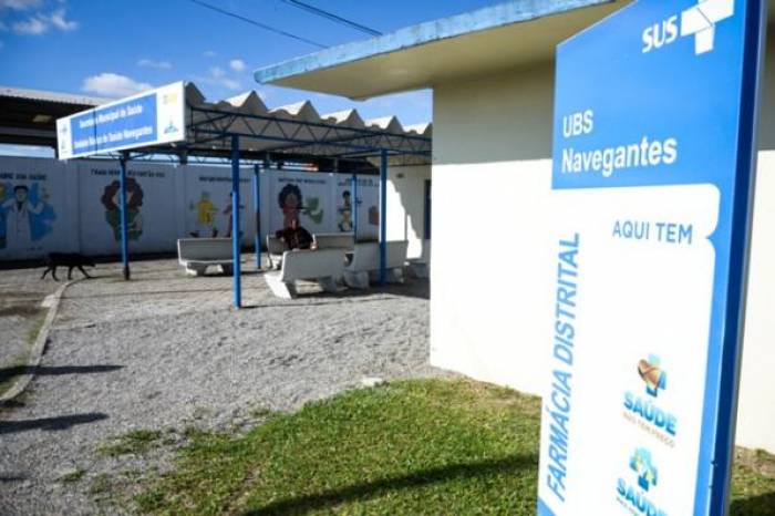 Unidade de Saúde sofreu um arrombamento na noite de quarta-feira (3). Atendimentos serão retomados na sexta-feira (5)