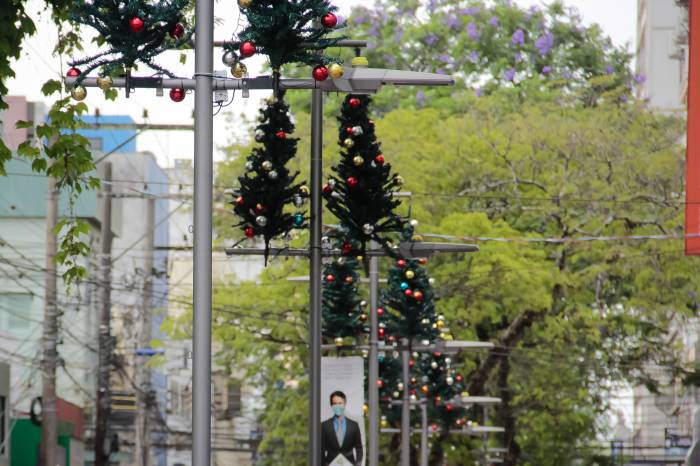 A Fenadoce – Especial de Natal será realizada de 5 a 31 de dezembro; neste ano, não haverá o Pelotas Doce Natal