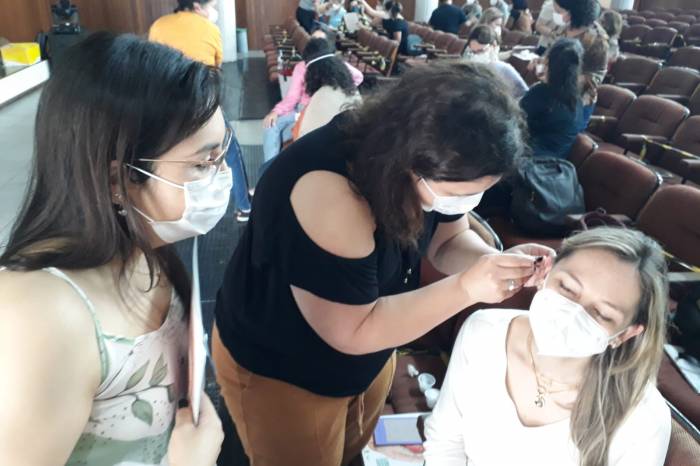 Dos 70 profissionais da saúde que participam do evento, 31 são da rede pública do Município. A técnica está sendo utilizada na Atenção Básica em nível nacional