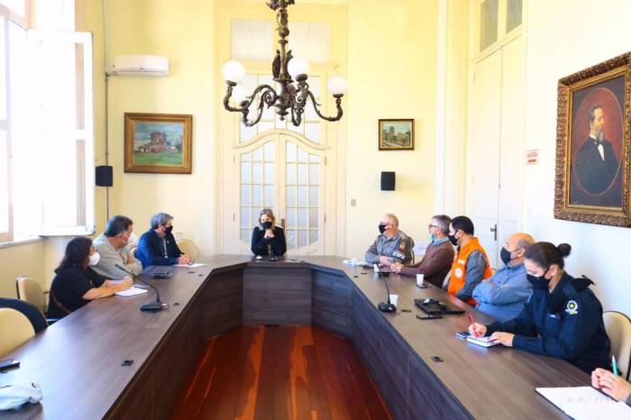 Novas ações a serem realizadas na cidade também estiveram na pauta do encontro entre a Prefeitura e os órgãos de segurança e fiscalização