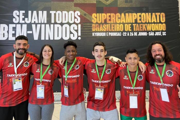 Dez atletas do projeto Quem Luta Não Briga integram a seleção gaúcha do torneio