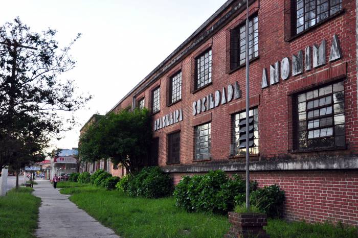 Unidade fechou nesta quarta-feira (20), para mudança de endereço