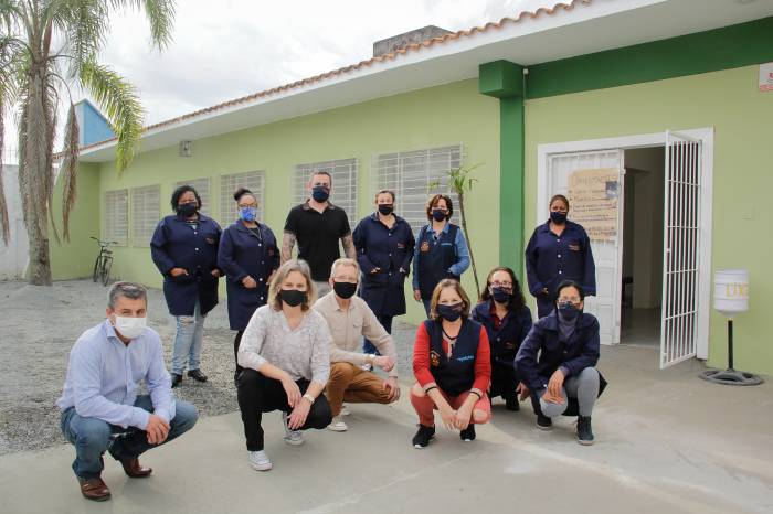 A prefeita Paula Mascarenhas e o vice-prefeito Idemar Barz estiveram no local para ver a estrutura reformada e ampliada