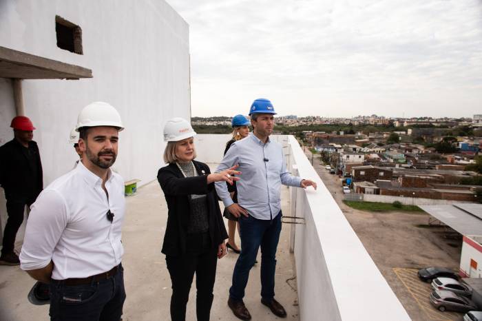 Construção do Hospital Regional de Pronto Socorro encontra-se com 65% das obras executadas. Entrega está prevista para o fim deste ano
