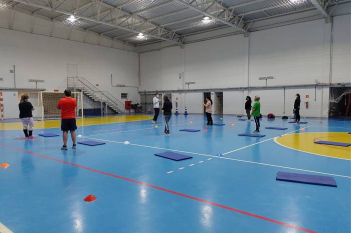 Prefeitura divulga cartilha de protocolos para as atividades físicas que voltam a ocorrer no Ginásio Municipal a partir desta semana