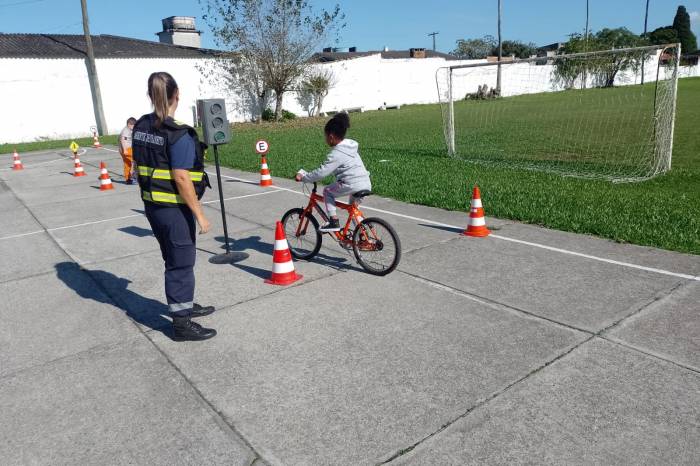 Atividade será neste sábado (13), a partir das 10h, na avenida Domingos de Almeida, bairro Areal