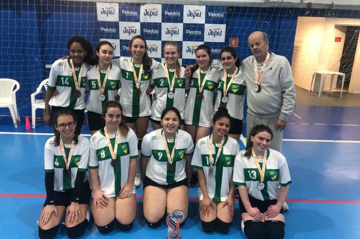Colégio Pelotense sagrou-se campeão do vôlei feminino juvenil no grupo A dos Jogos Escolares de Pelotas