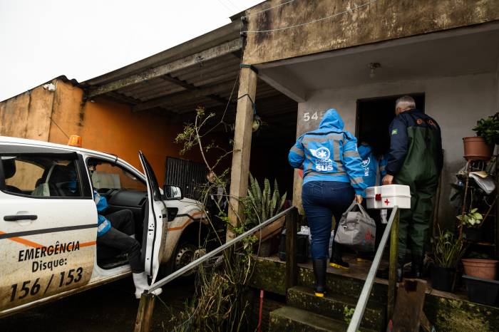 Ação levou atendimento médico a moradores de áreas atingidas pelas inundações