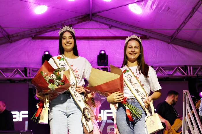 Além da escolha das soberanas, também houve o concurso Melhor Pêssego