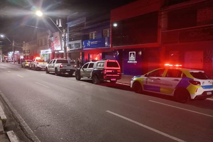 Forças de segurança abordaram 176 pessoas e 108 veículos entre sexta e domingo