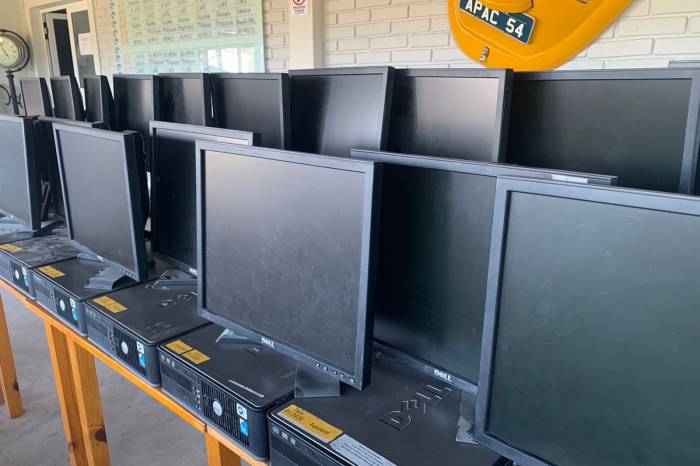 Instituição, que é uma estratégia do Pacto Pelotas pela Paz, recebeu os equipamentos do Tribunal de Justiça. Os 20 recuperandos terão melhor acesso ao estudo