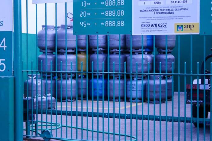 Com ou sem entrega, valor mínimo do GLP cai em março; custo médio aumenta devido ao transporte