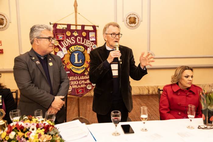 Assembleia Geral Festiva apresentou os novos dirigentes do clube de serviço para a gestão 2024/2025