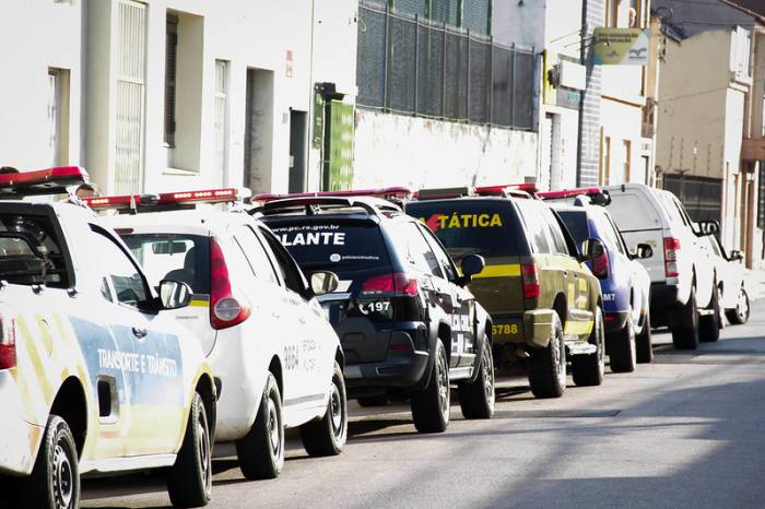 O combate às aglomerações e o atendimento à denúncias de perturbação do sossego foram os focos de ação das Operações Integradas, que se estenderá até a madrugada de segunda-feira (13)