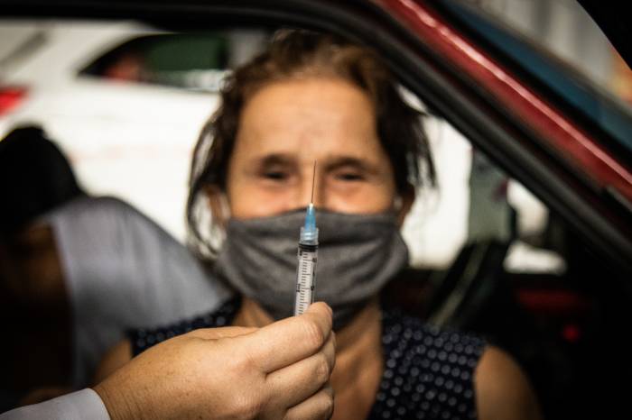Para lutar contra um inimigo invisível, áreas da Saúde, Segurança Pública, Assistência Social e Educação precisaram se integrar e se complementar nos primeiros 100 dias de governo da prefeita Paula Mascarenhas
