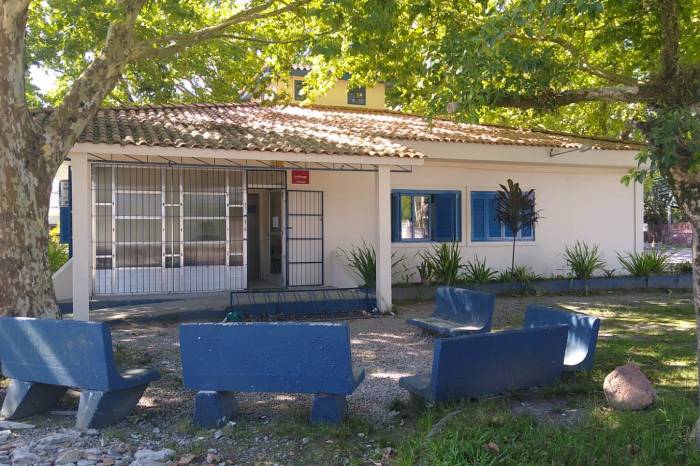 Funcionamento aos sábados e domingos vai até março, durante o veraneio, que contará também com horário estendido na UBS Barro Duro. Unidade na Guabiroba passa a atender em três turnos a partir de segunda-feira (12)