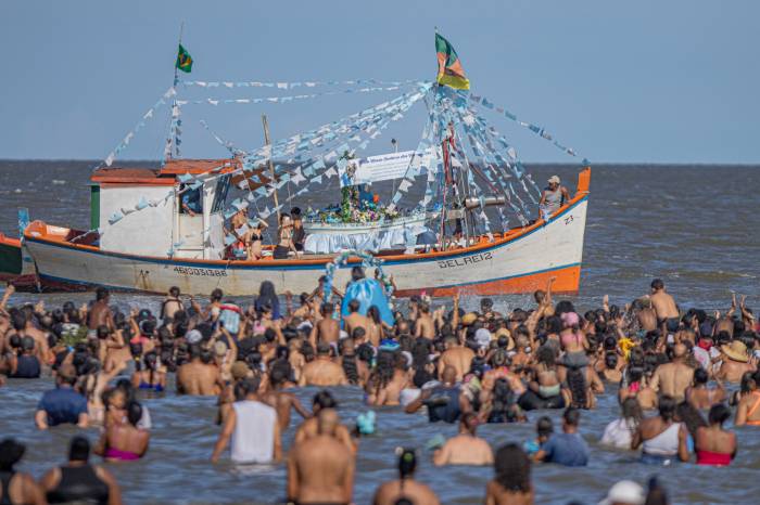 Atividades começam domingo (25) e se estendem até 2 de fevereiro, quando ocorre Encontro Simbólico das duas imagens na Lagoa