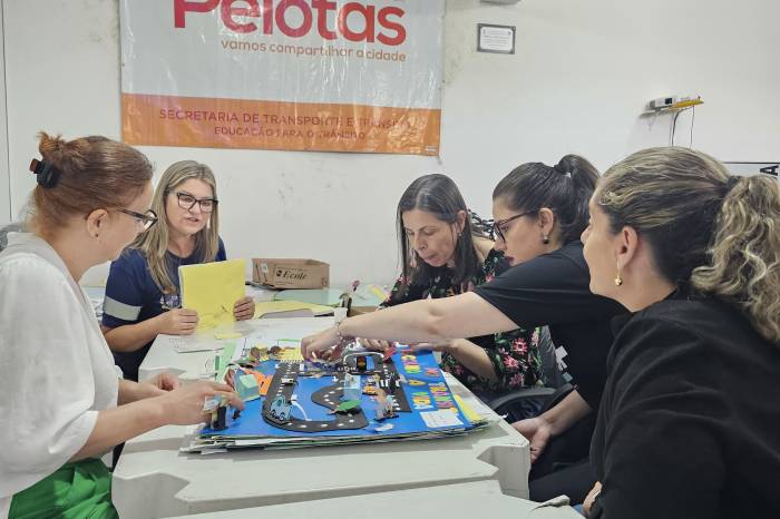 Alunos de escolas de Pelotas participam da competição com desenhos, cartazes, slogans e redações sobre o tema No Trânsito, Escolha a Vida. Confira a lista dos vencedores