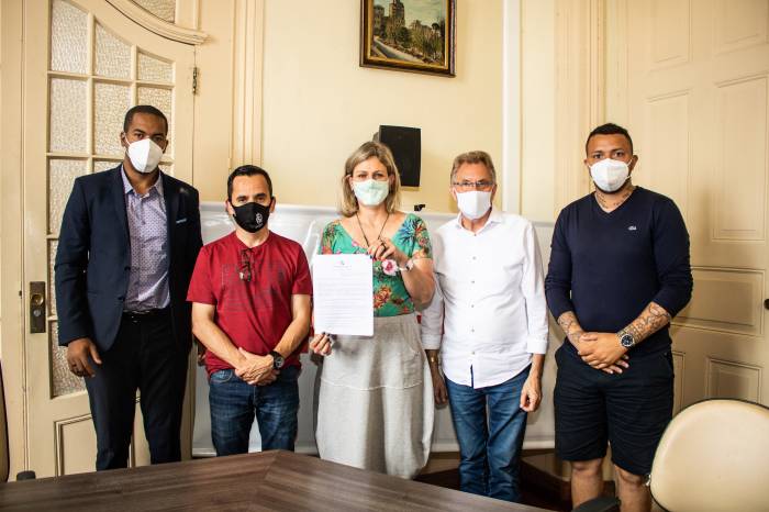 Lei 6.951/2021 autoriza o Poder Executivo a instituir políticas públicas para promover a igualdade racial