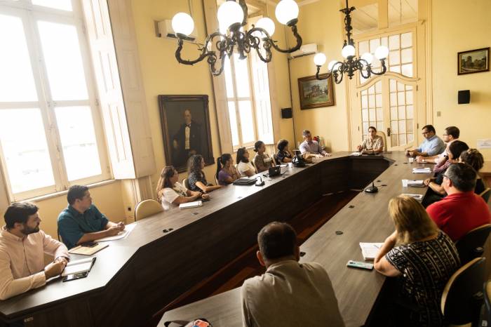 Decreto Municipal 6.714/2023 dispõe sobre o marco temporal de transição para o novo regime de licitações e contratos