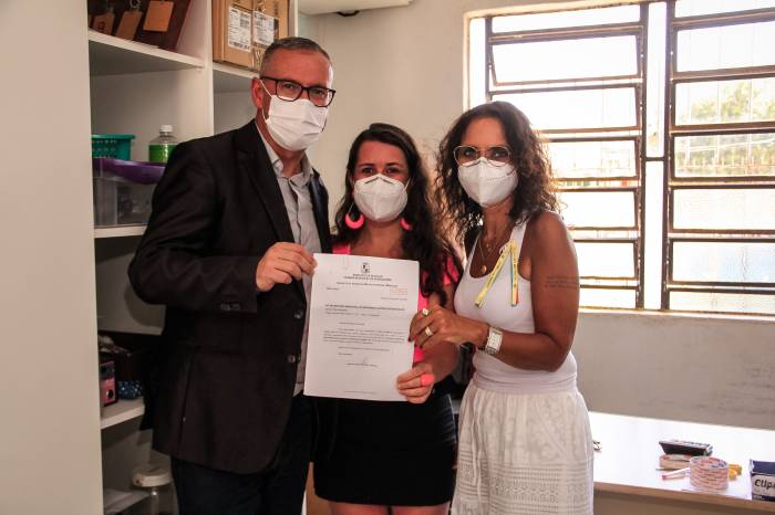 Verba de R$ 15 mil foi destinada pelo prefeito em exercício no Legislativo, para aquisição de tintas para pintura da escola