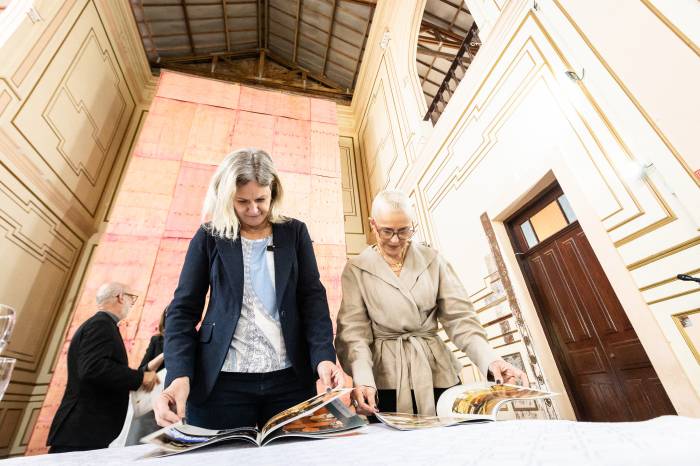Primeira fase da reforma da Paróquia Sagrado Coração de Jesus começou em janeiro deste ano e consistiu na restauração da cobertura