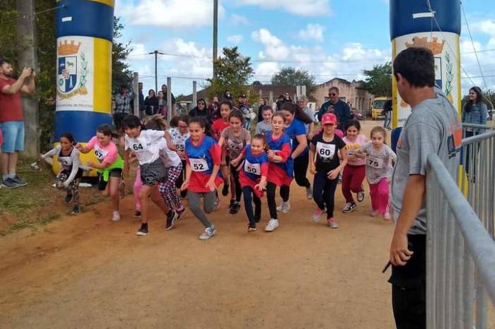 Evento foi promovido pela Prefeitura, valendo para os Jogos Escolares Pelotas (Jepel)