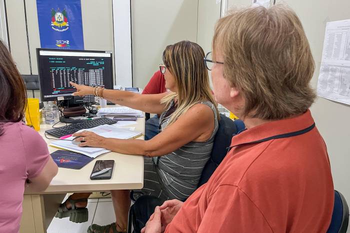 Smed e 5° CRE planejam realizar ações em conjunto para facilitar o processo de inscrições e matrículas à população
