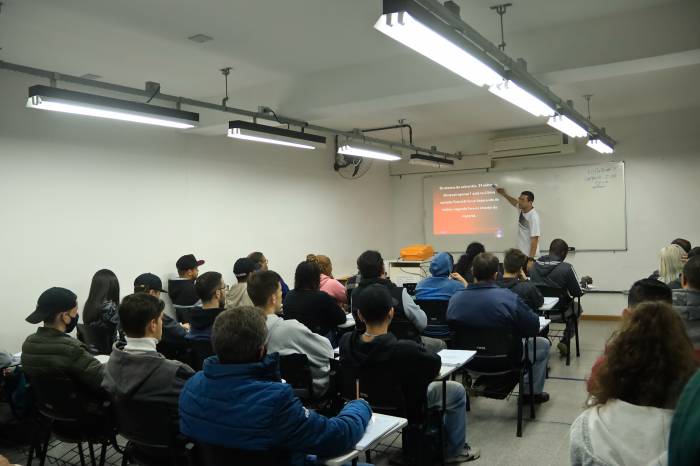 Parceria do Município com o IFSul oferece cursos profissionalizantes para alunos matriculados da rede