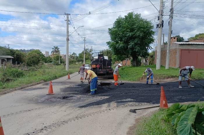 Entre as operações, foi realizada reperfilagem asfáltica, regularização de retorno, requalificação e tapa buracos