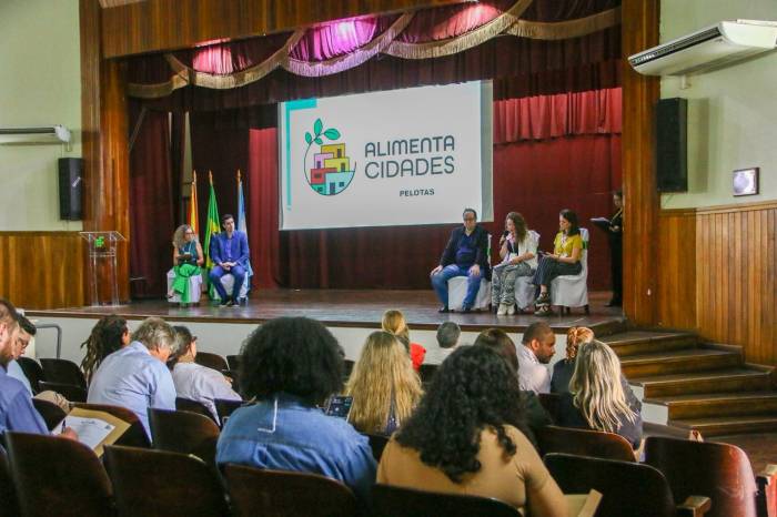 Encontro reuniu governos e sociedade civil