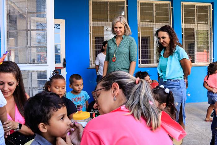 Mais de 27 mil alunos retornam para a rotina escolar nas 94 Emeis e Emefs de Pelotas