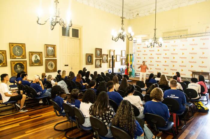 Estudantes conheceram o funcionamento e a estrutura do Paço Municipal