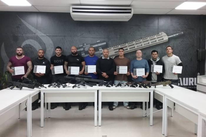 Capacitação técnica abordou manutenção e operação de armamentos