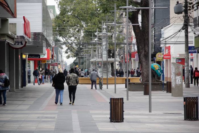 Zoneamento aponta crescimento de casos em todas as regiões da cidade. O Centro ainda é o local com maior número de registros