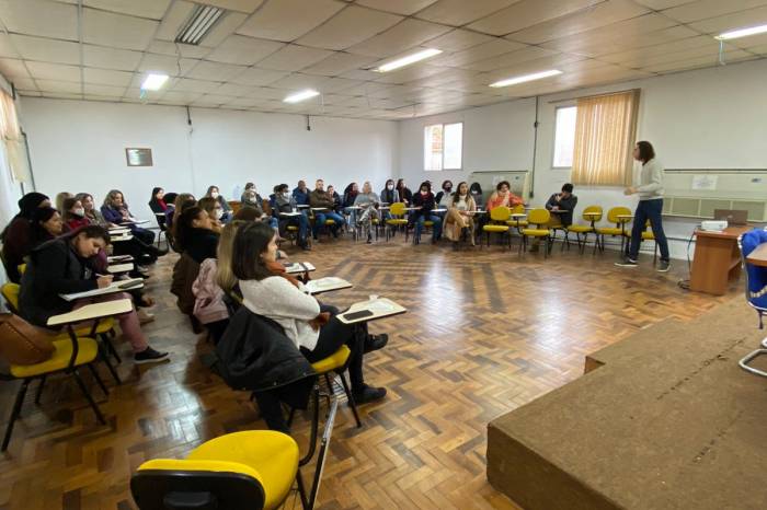 Roda de conversa discutiu trabalho decente e trabalho escravo, nessa segunda-feira