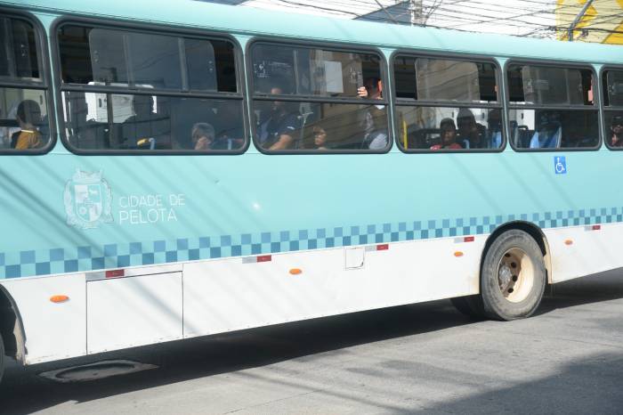 Público que for à partida no domingo poderá voltar para casa de transporte coletivo