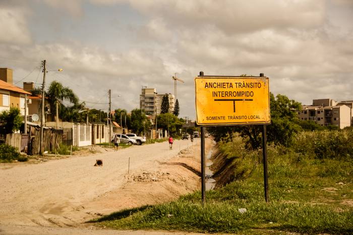 Investimento com recursos de emendas parlamentares permitirá revitalização da via entre as avenidas Juscelino Kubitschek de Oliveira e São Francisco de Paula