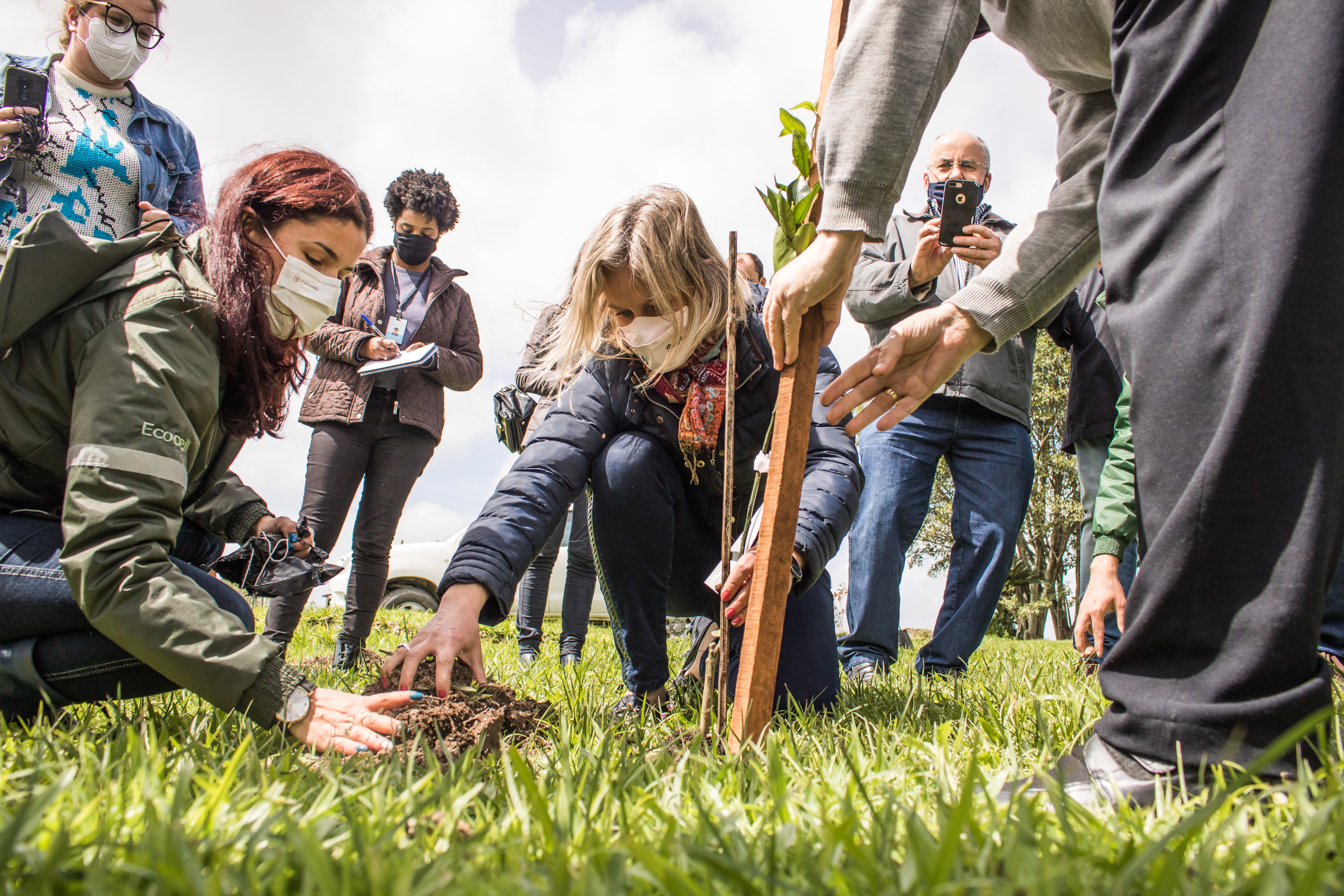Prefeita Paula Mascarenhas participou das atividades que buscam conscientizar a população sobre a importância da preservação ambiental, dentro do programa Ciclo Verde Pelotas